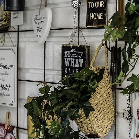 Stall Haellarp Фалкенберг Екстериор снимка